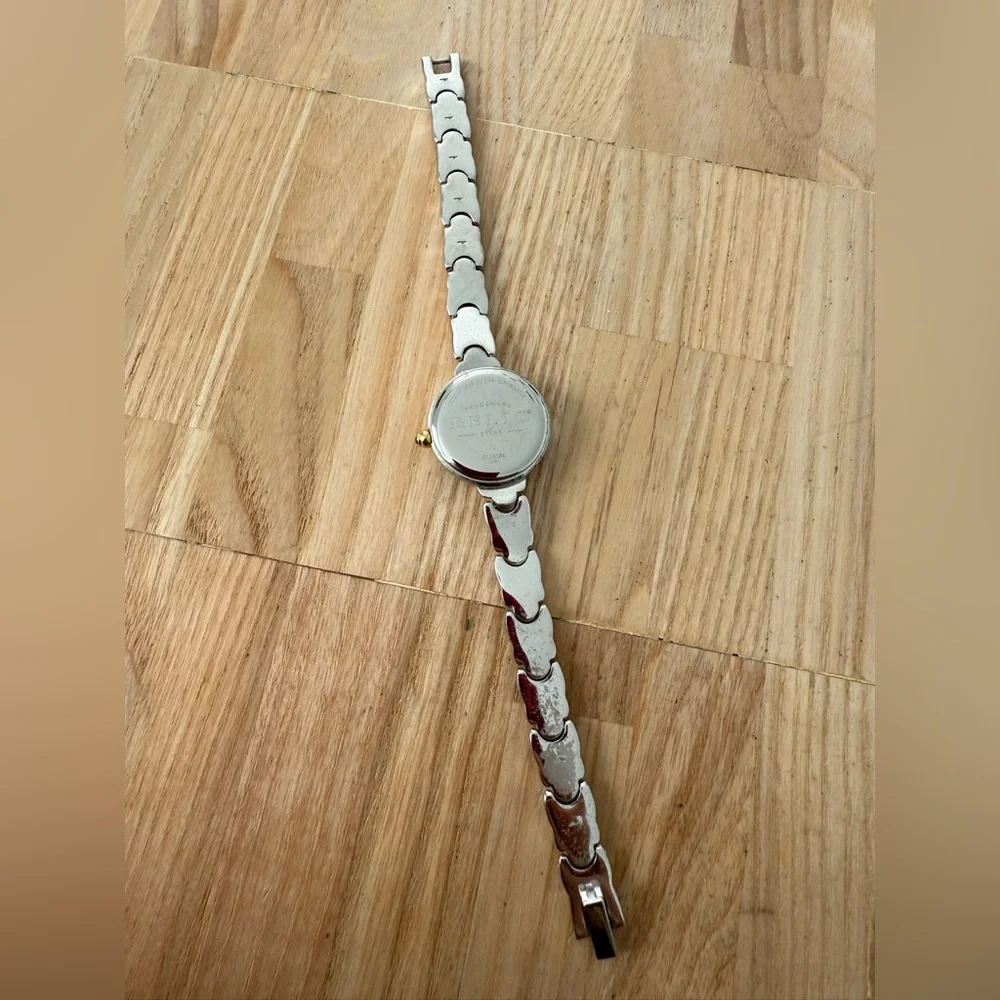 Relic ladies two tone watch NEW BATTERY